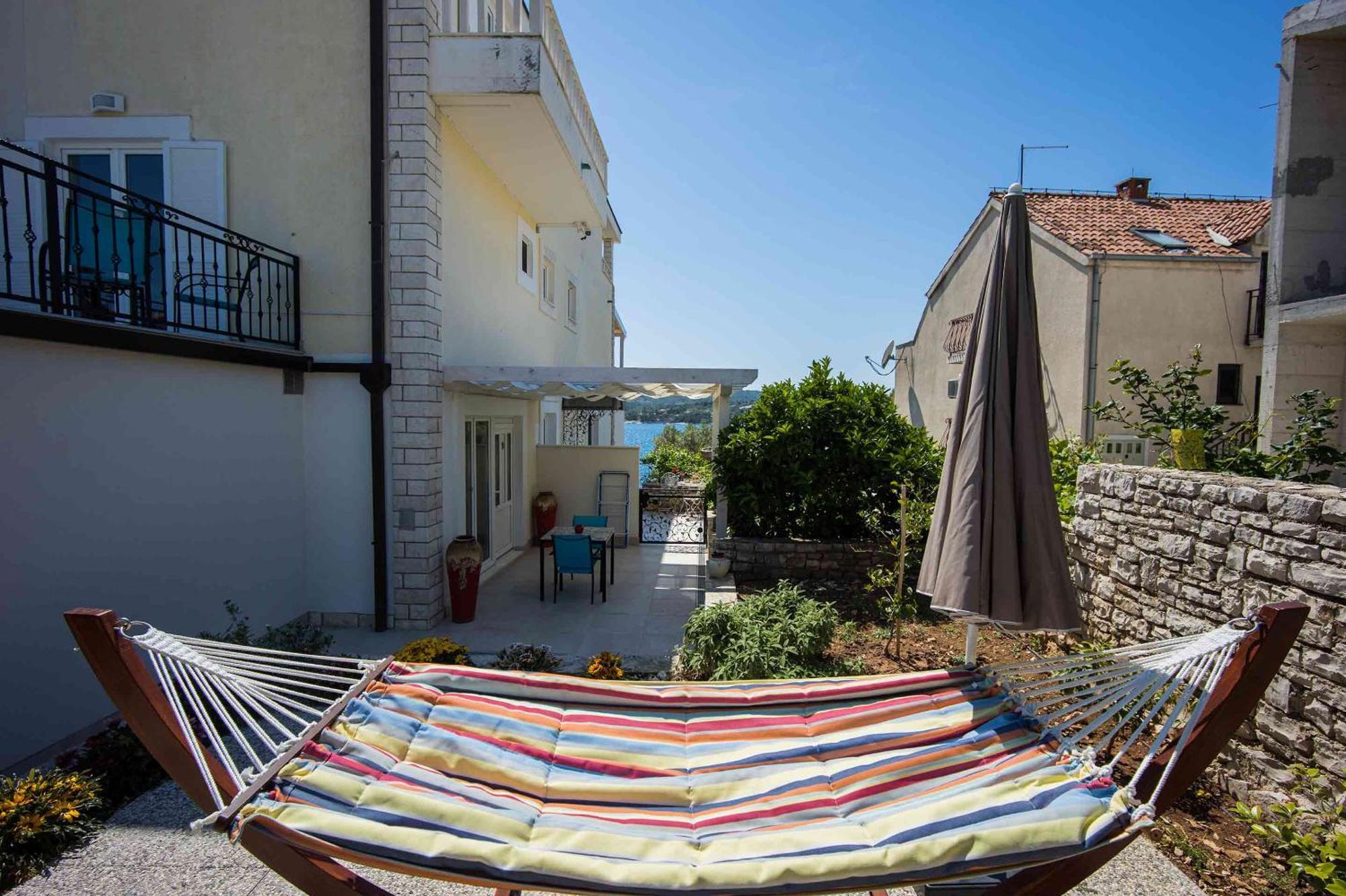 Boutique Guesthouse Sveti Petar, On The Beach, Heated Pool & Boat Berth - Adult Only Nečujam Exterior foto
