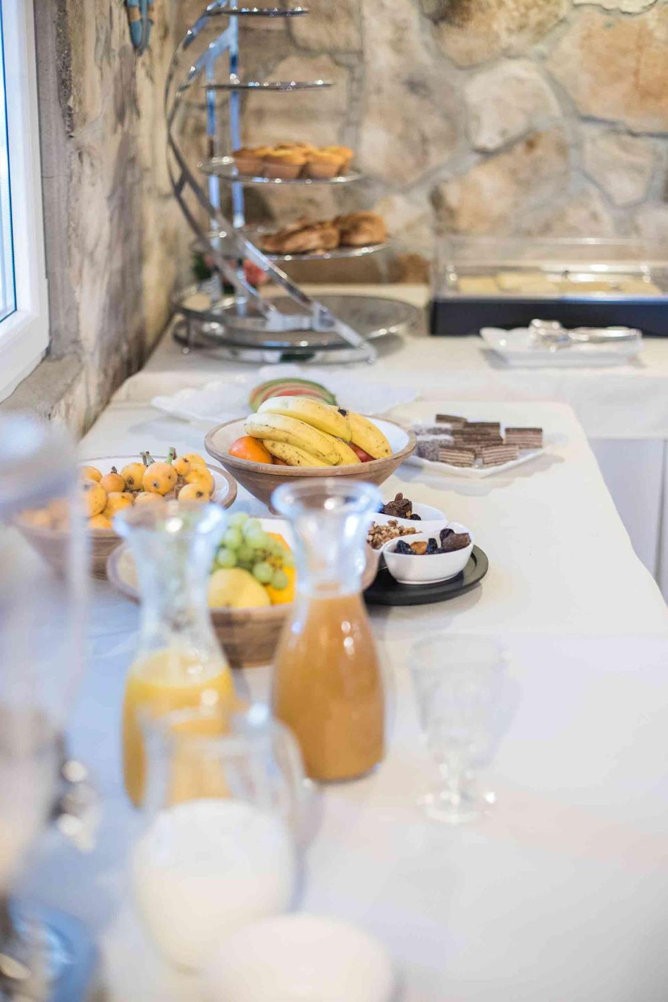 Boutique Guesthouse Sveti Petar, On The Beach, Heated Pool & Boat Berth - Adult Only Nečujam Exterior foto