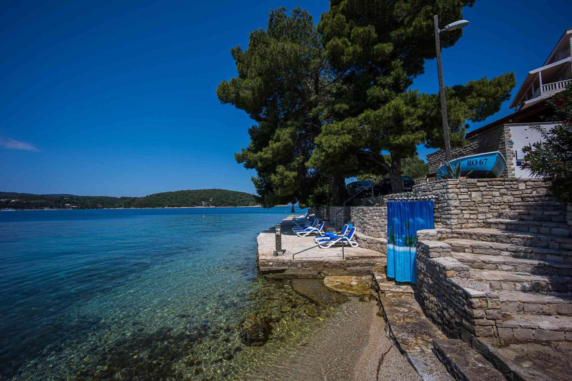 Boutique Guesthouse Sveti Petar, On The Beach, Heated Pool & Boat Berth - Adult Only Nečujam Exterior foto
